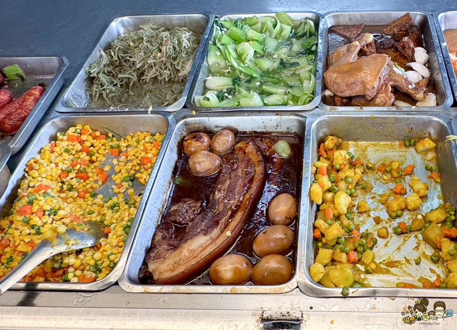 大雞腿便當 65元 阿嬤自助餐 鳥松 便當 餐盒 自助餐