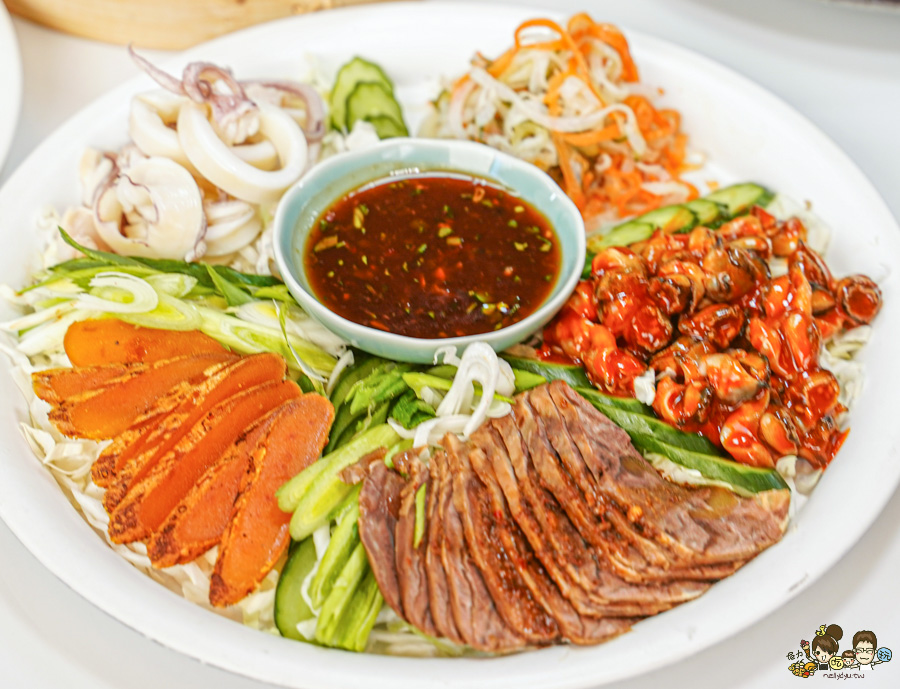 高雄外帶年菜 小家庭 年菜 團圓飯 酸菜魚 平價 高CP值 鯤鯤酸菜魚 