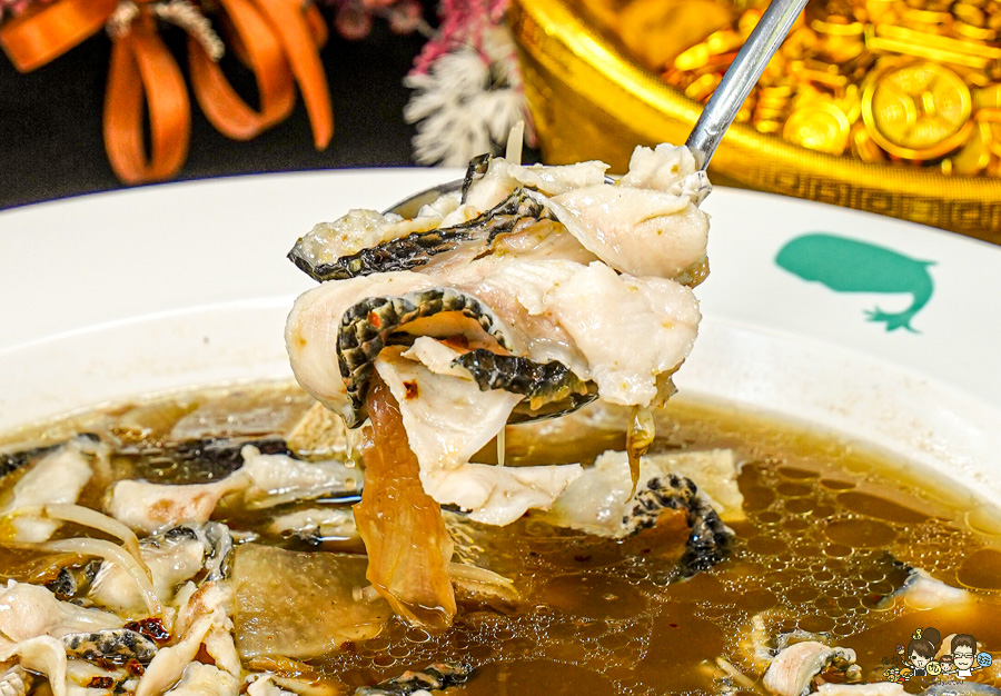 高雄外帶年菜 小家庭 年菜 團圓飯 酸菜魚 平價 高CP值 鯤鯤酸菜魚 