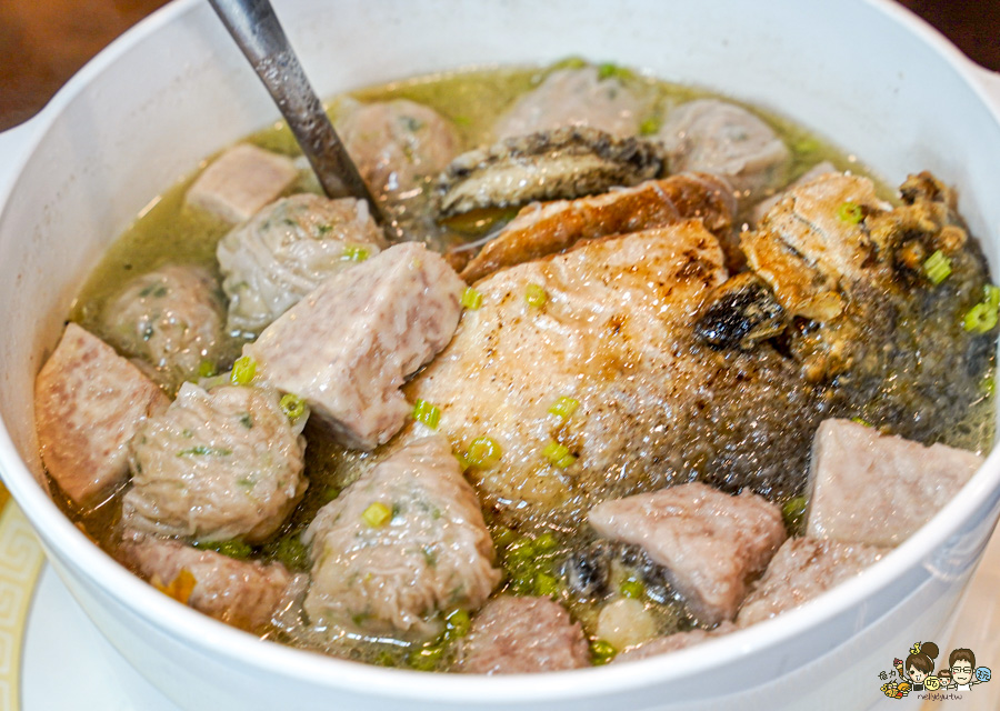 鄧師傅功夫菜 高雄年菜 團圓飯 豬腳 豬腳麵線 外帶年菜 團圓 私房菜 佛跳牆 