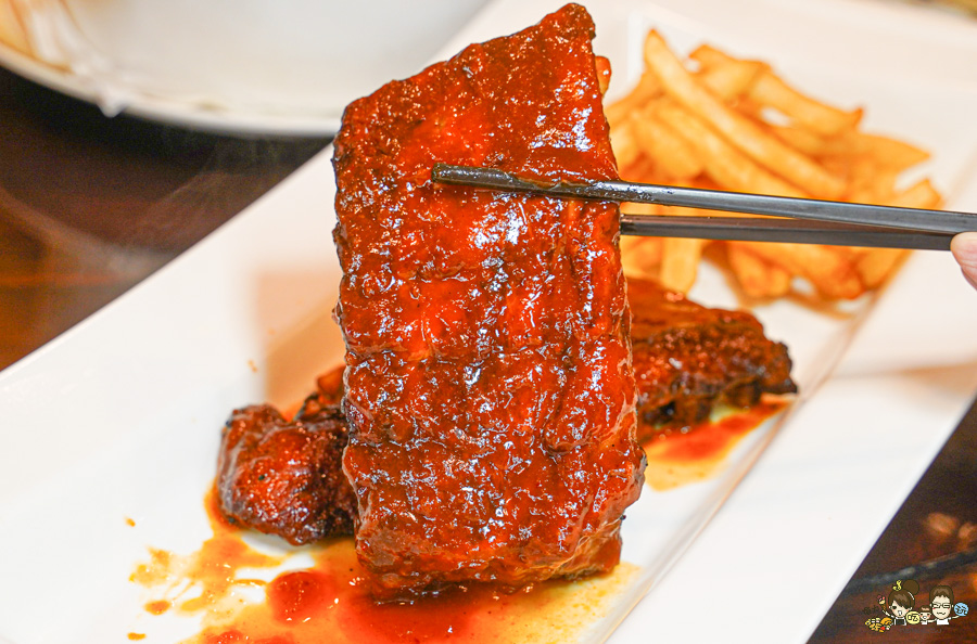 鄧師傅功夫菜 高雄年菜 團圓飯 豬腳 豬腳麵線 外帶年菜 團圓 私房菜 佛跳牆 