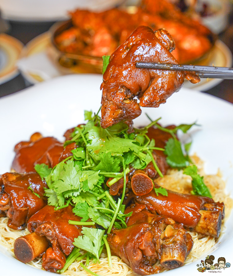 鄧師傅功夫菜 高雄年菜 團圓飯 豬腳 豬腳麵線 外帶年菜 團圓 私房菜 佛跳牆 