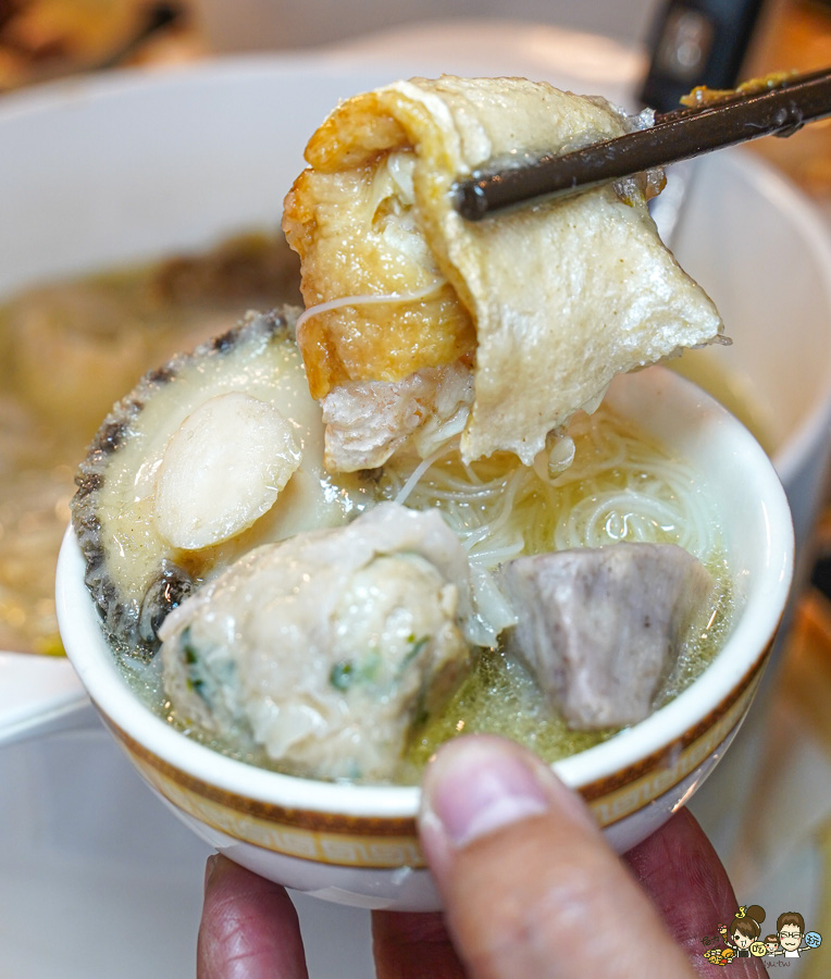 鄧師傅功夫菜 高雄年菜 團圓飯 豬腳 豬腳麵線 外帶年菜 團圓 私房菜 佛跳牆 