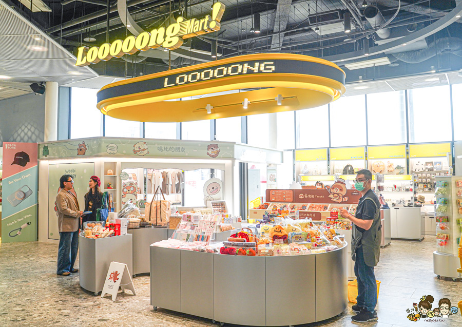 FOCUS 13 珊瑚廣場 高雄 海港 最美 咖啡店 韓系 商城 文創 禮物 百貨 好逛 高流 輕軌