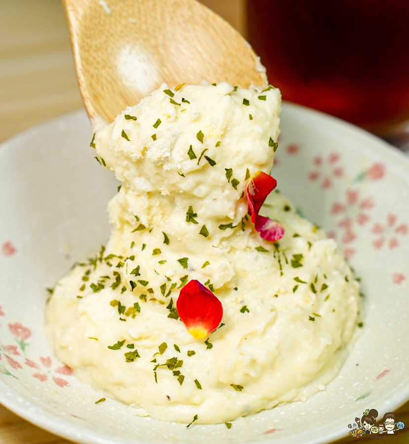 TORI+ 燒鳥專賣店 日式 私房料理 高雄燒烤 文青 居酒屋 串燒 烤物 聚餐 小酌 約會 包場 