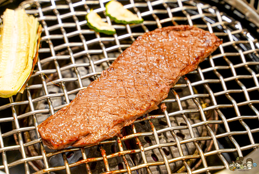 森森燒肉 台鋁 高雄燒肉 聚餐 約會 慶生 甜點 高雄甜點 台鋁甜點 跨年 耶誕 尾牙