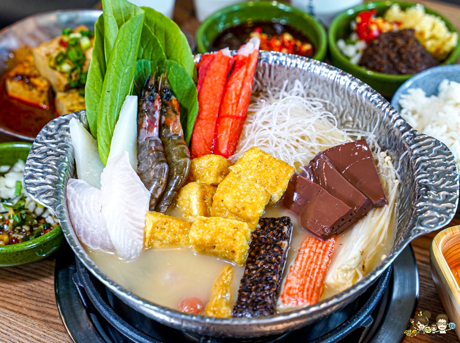 臭小五 臭臭製造所 大寮 臭臭鍋 個人鍋 火鍋 鍋物 必吃 約會 網美鍋物 臭小五臭臭鍋