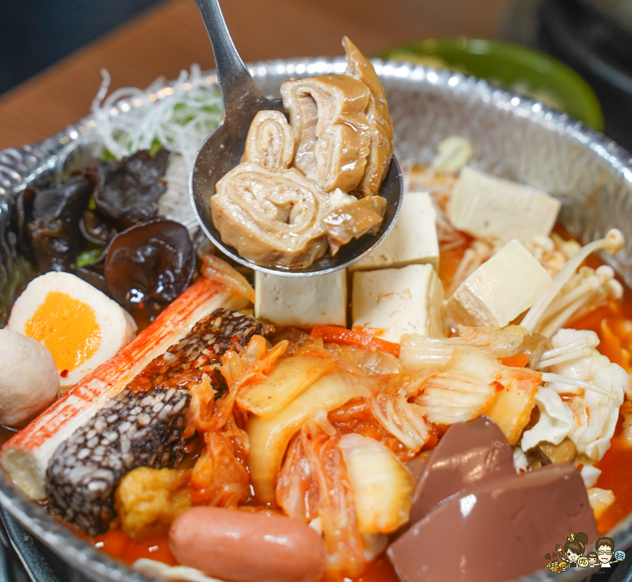 臭小五 臭臭製造所 大寮 臭臭鍋 個人鍋 火鍋 鍋物 必吃 約會 網美鍋物 臭小五臭臭鍋