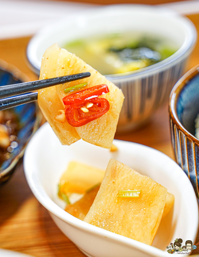 餓呆E Dai Noodles 蔥㸆排骨 招牌 個人餐 定食 台菜 中式 私房料理