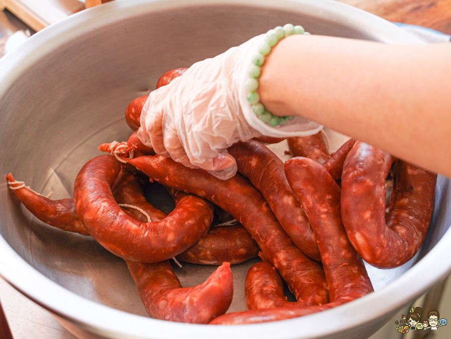 年節 禮盒 臘肉 粉腸 南雄食品 南雄粉腸 里港美食 老字號 香腸 豬肉 肉鬆 肉品 佳餚 必買 回購 團購 線上訂購