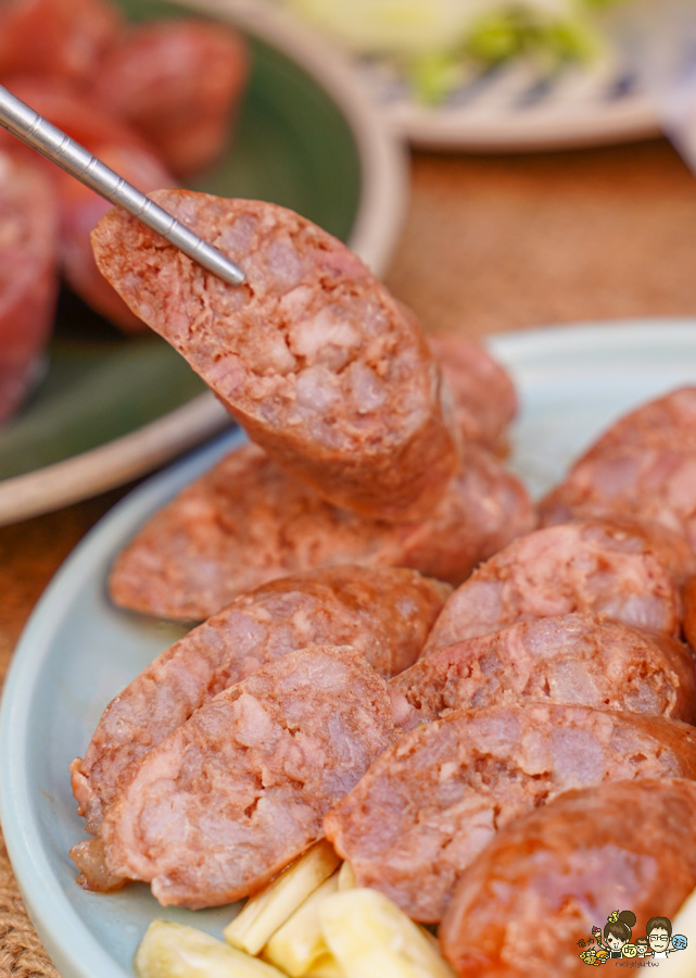 年節 禮盒 臘肉 粉腸 南雄食品 南雄粉腸 里港美食 老字號 香腸 豬肉 肉鬆 肉品 佳餚 必買 回購 團購 線上訂購