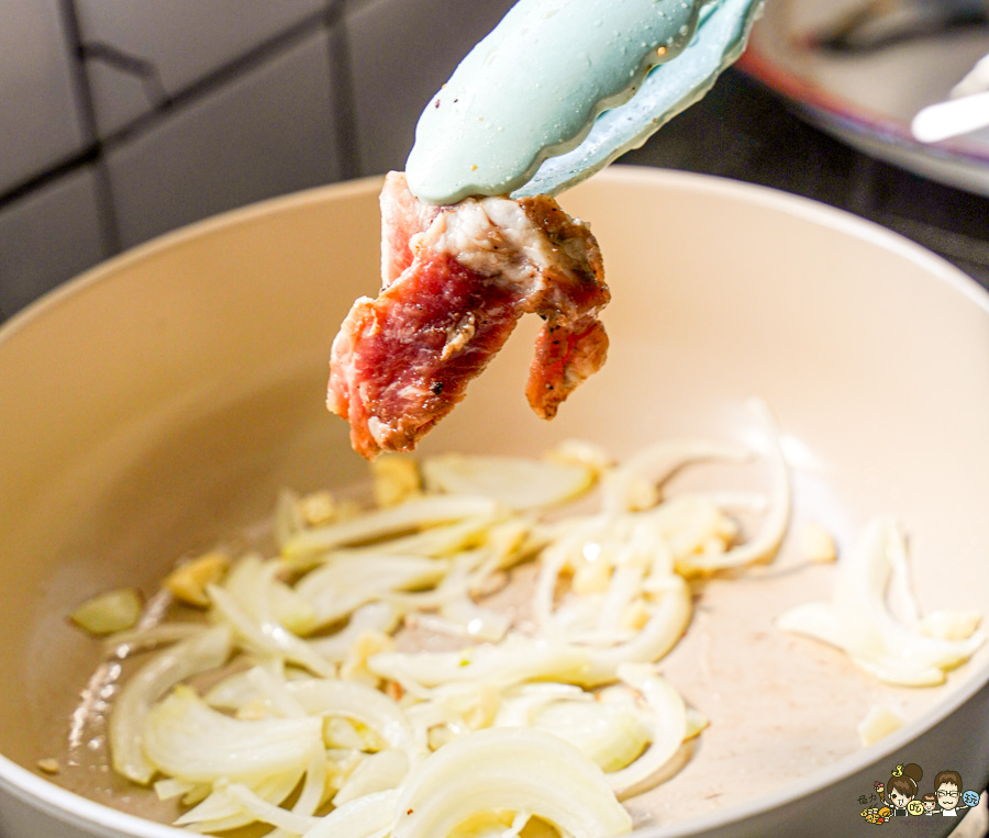 年節 禮盒 臘肉 粉腸 南雄食品 南雄粉腸 里港美食 老字號 香腸 豬肉 肉鬆 肉品 佳餚 必買 回購 團購 線上訂購