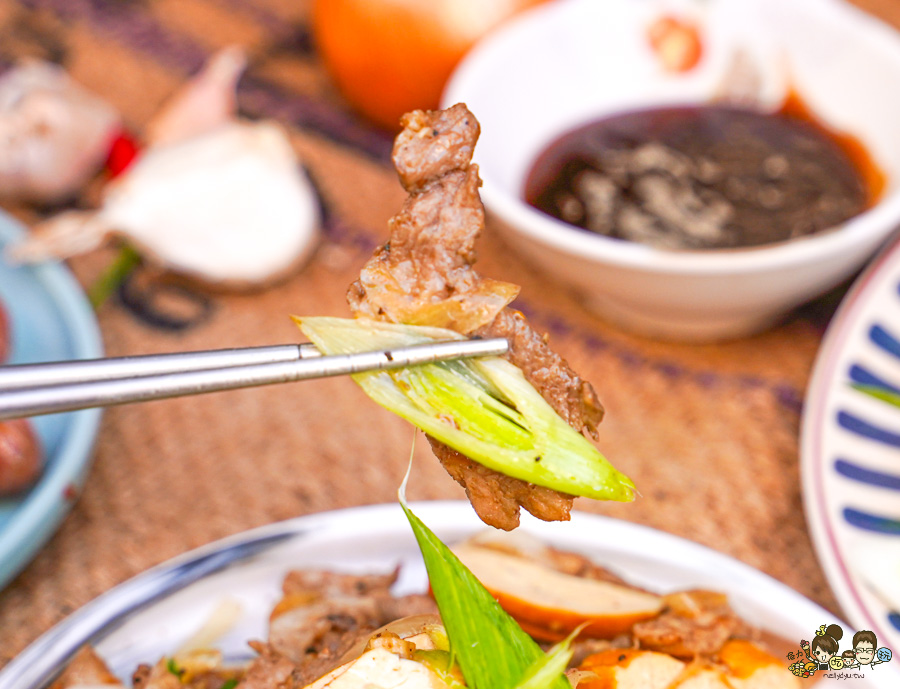 年節 禮盒 臘肉 粉腸 南雄食品 南雄粉腸 里港美食 老字號 香腸 豬肉 肉鬆 肉品 佳餚 必買 回購 團購 線上訂購