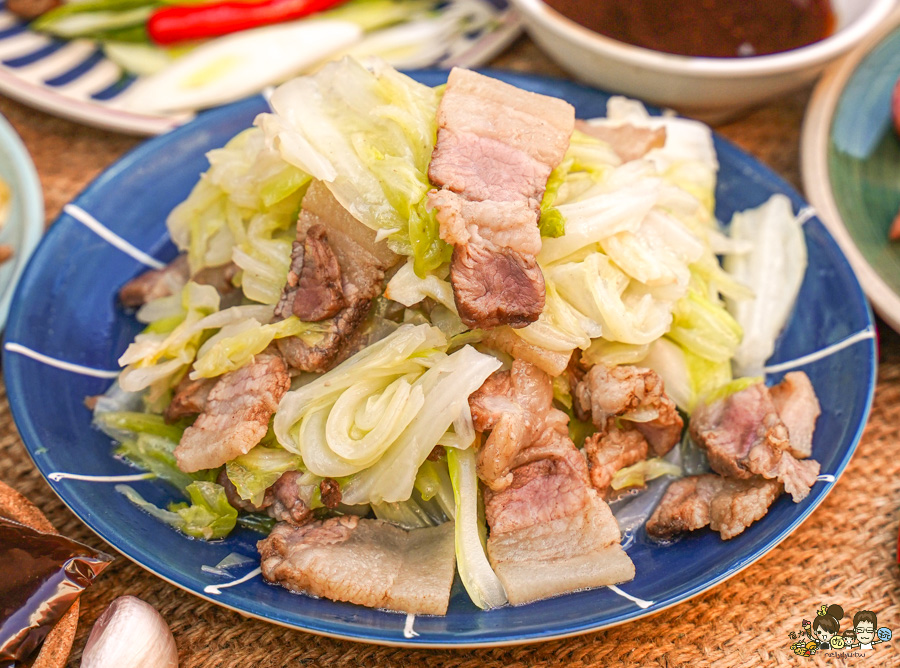 年節 禮盒 臘肉 粉腸 南雄食品 南雄粉腸 里港美食 老字號 香腸 豬肉 肉鬆 肉品 佳餚 必買 回購 團購 線上訂購