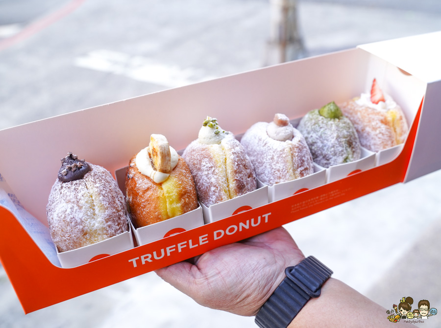 Truffle Donut 高雄 台灣第一間 生乳甜甜圈 日本鳥取 招牌松露原味