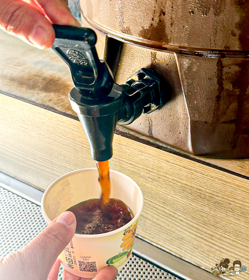 小南便當 獨家 小南老蘇便當 興中店 香酥半雞飯 豆乳豬 雞腿 便當 高雄便當 團購