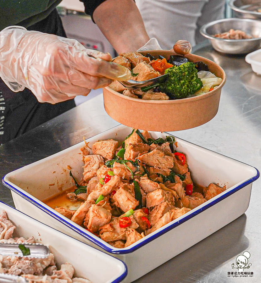 全國金獎首度插旗高雄 一月初特色盒餐 高雄 便當 餐盒 健康餐盒 好吃餐盒 便當 少油少鹽 健康 新竹 熱賣 