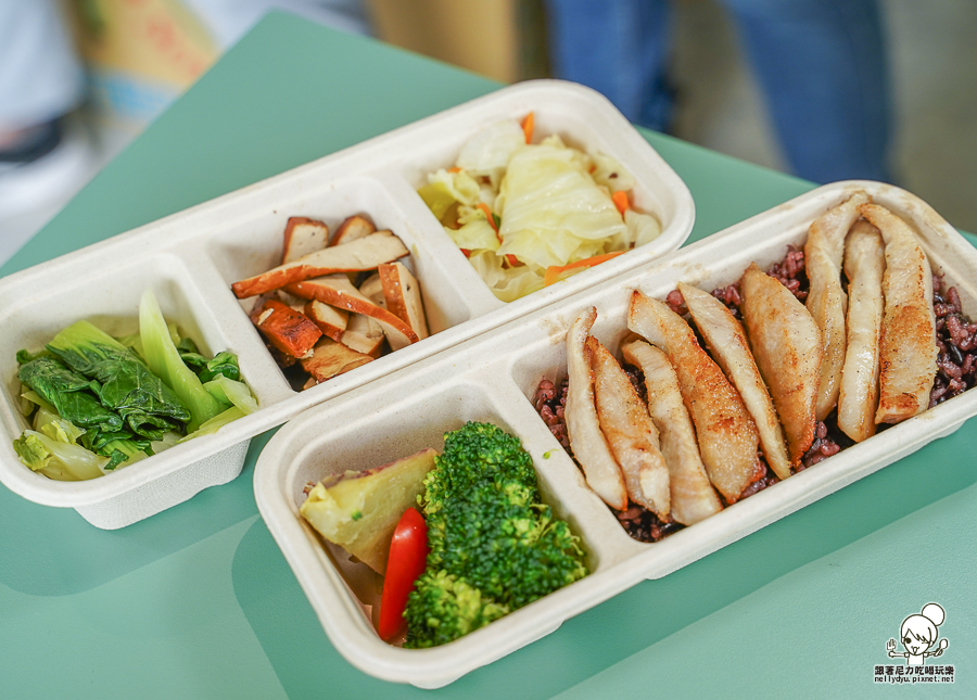 全國金獎首度插旗高雄 一月初特色盒餐 高雄 便當 餐盒 健康餐盒 好吃餐盒 便當 少油少鹽 健康 新竹 熱賣 