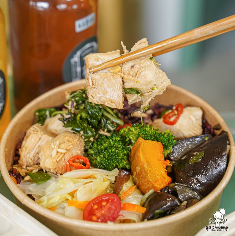 全國金獎首度插旗高雄 一月初特色盒餐 高雄 便當 餐盒 健康餐盒 好吃餐盒 便當 少油少鹽 健康 新竹 熱賣 