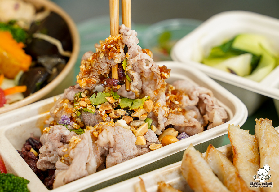 全國金獎首度插旗高雄 一月初特色盒餐 高雄 便當 餐盒 健康餐盒 好吃餐盒 便當 少油少鹽 健康 新竹 熱賣 