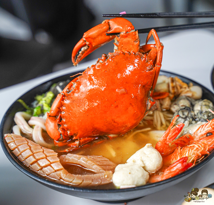 彭家飯湯 古早味飯湯 海鮮飯湯 紅蟳 川燙 新鮮 海鮮 生魚片 雲林美食 必吃 純樸