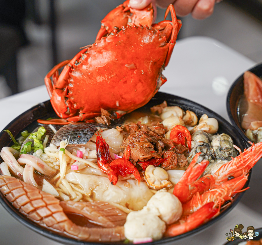彭家飯湯 古早味飯湯 海鮮飯湯 紅蟳 川燙 新鮮 海鮮 生魚片 雲林美食 必吃 純樸