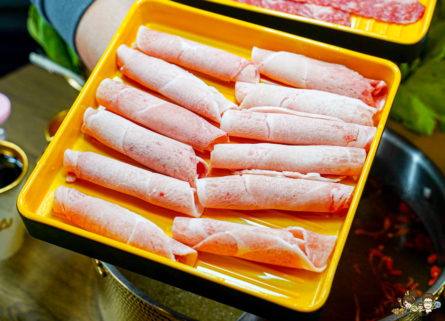 土雞下山 TAIMU 首創 鍋物 吃到飽 自助吧 土雞 高雄 全台第一間 土雞鍋物吃到飽