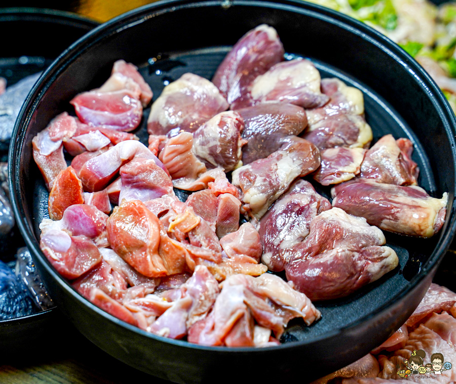 土雞下山 TAIMU 首創 鍋物 吃到飽 自助吧 土雞 高雄 全台第一間 土雞鍋物吃到飽