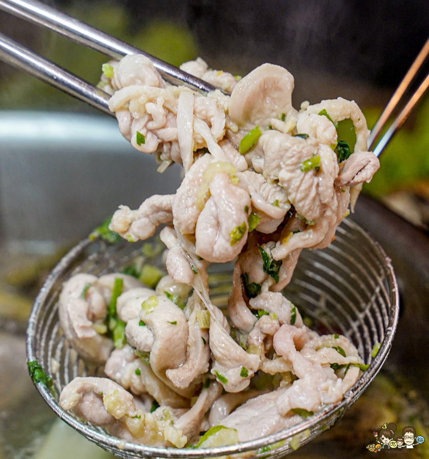 土雞下山 TAIMU 首創 鍋物 吃到飽 自助吧 土雞 高雄 全台第一間 土雞鍋物吃到飽