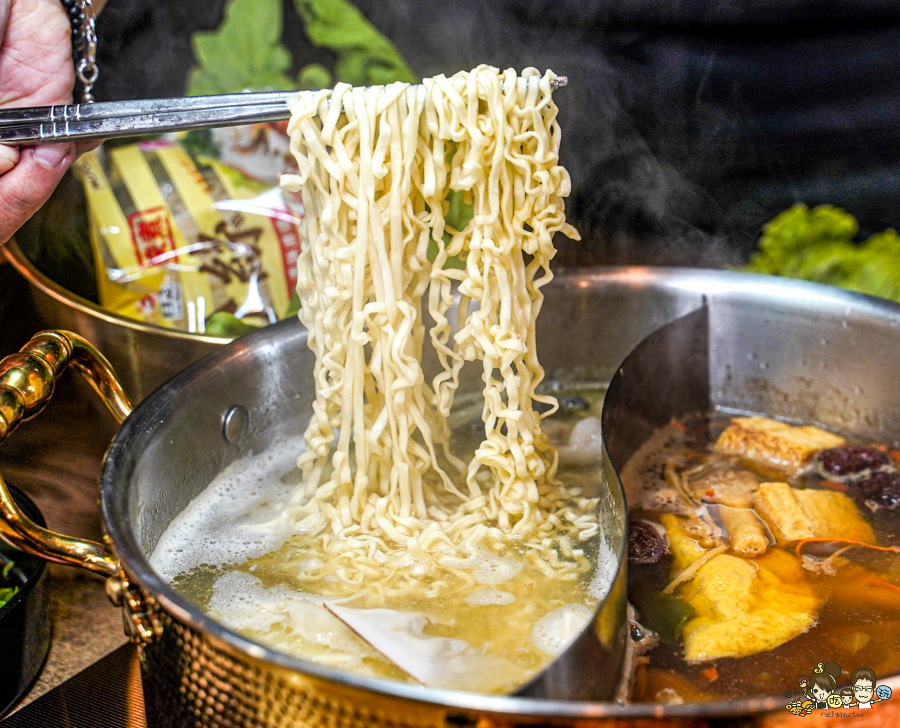 土雞下山 TAIMU 首創 鍋物 吃到飽 自助吧 土雞 高雄 全台第一間 土雞鍋物吃到飽