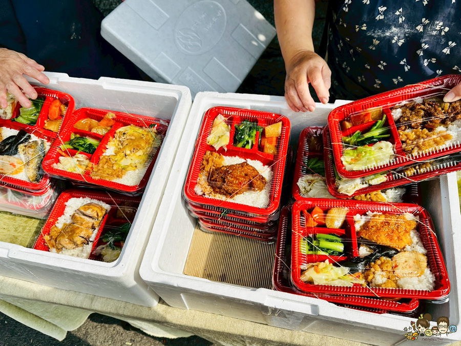 今園盒餐 50元便當 苓雅老字號 便當 餐盒