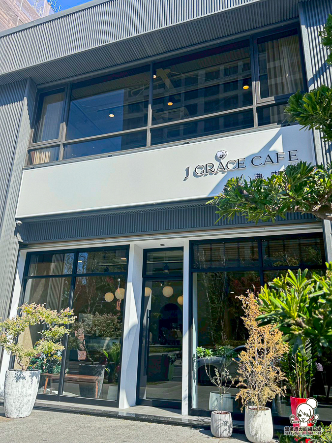 典咖啡 網美咖啡 仁武咖啡 仁武早午餐 高雄咖啡廳 典·咖啡—仁武店 約會 Grace Café