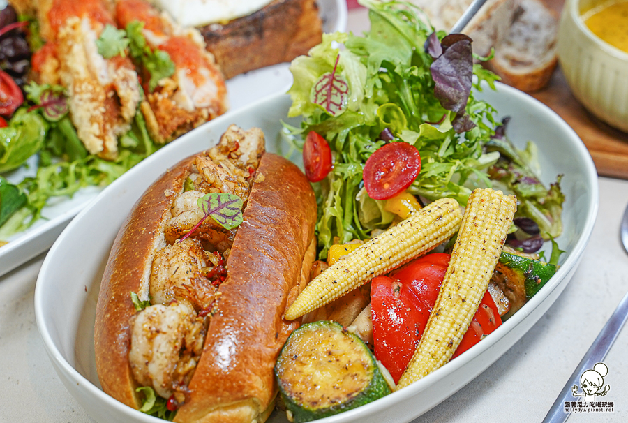 典咖啡 網美咖啡 仁武咖啡 仁武早午餐 高雄咖啡廳 典·咖啡—仁武店 約會 Grace Café