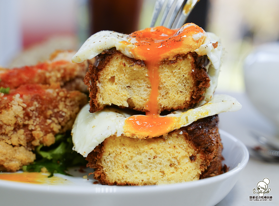 典咖啡 網美咖啡 仁武咖啡 仁武早午餐 高雄咖啡廳 典·咖啡—仁武店 約會 Grace Café