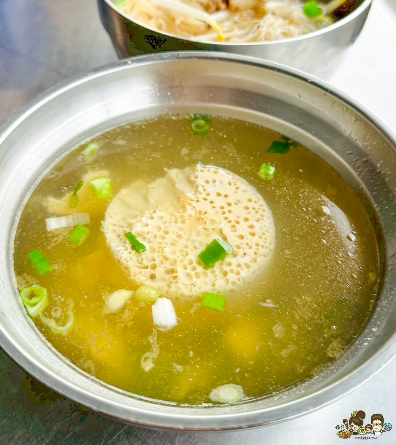 古早味 麵攤 蒸蛋湯 蒸蛋 傳統市場 地獄殿旁無名阿嬤麵店