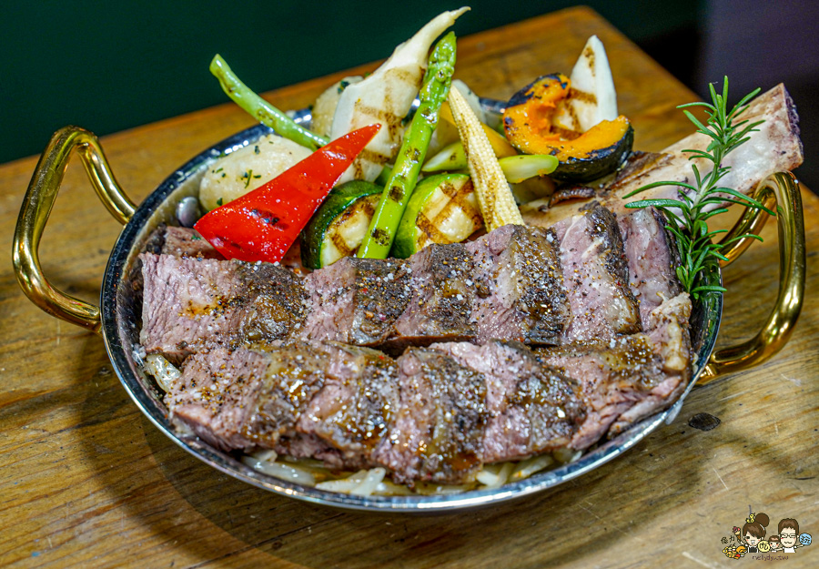 冒煙的喬 餐酒館 美術館 凹子底 聚餐 牛小排 煙燻 美墨 包廂 小酌 紅酒 葡萄酒 高雄餐酒館 