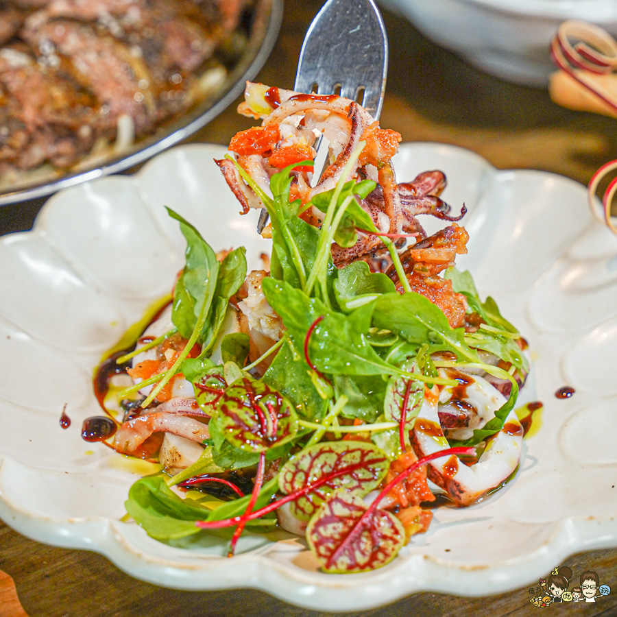 冒煙的喬 餐酒館 美術館 凹子底 聚餐 牛小排 煙燻 美墨 包廂 小酌 紅酒 葡萄酒 高雄餐酒館 