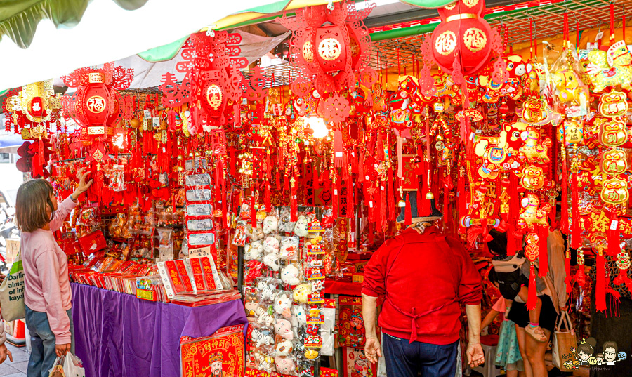 2026三鳳中街年貨大街 採買年貨 高雄年貨 乾貨 年貨 年味 燈飾 裝置