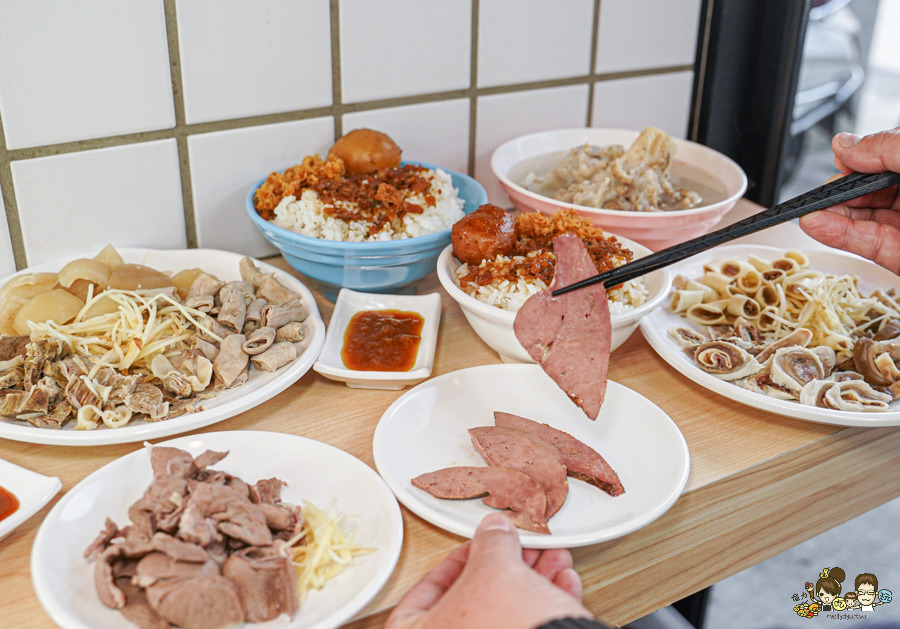  豬豬呷 DiDiJah 台畜 屏東美食 屏東西市場 市場美食 肉燥飯 豬肉 黑白切 新鮮 好停車