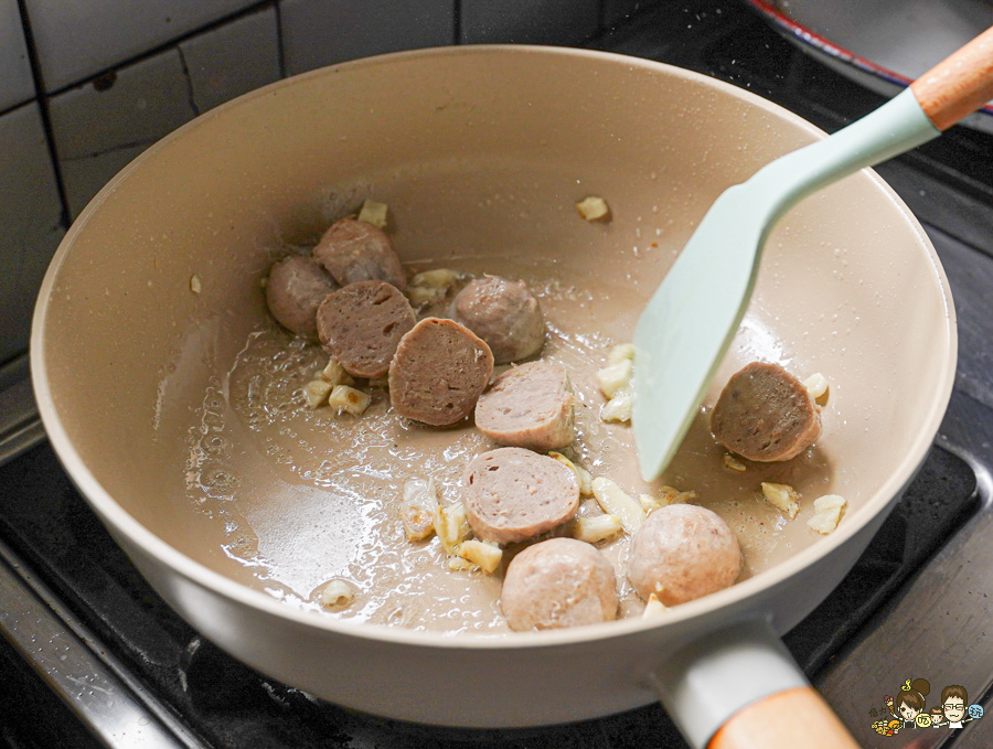 居家料理 冷凍美食 貢丸 豬肉貢丸 芋頭貢丸 大甲芋頭 好吃 創鮮家 必買 團購
