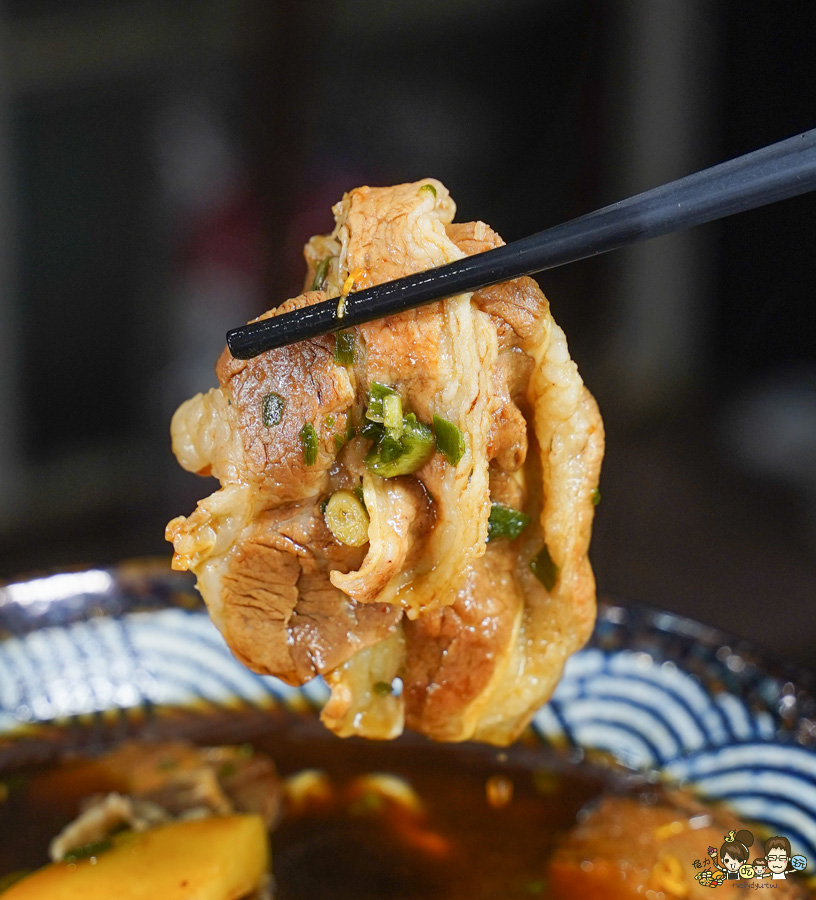 熊好呷牛肉麵 楠梓 牛肉麵 麵 聚餐 好吃 必吃 牛肉 魯味 獨家 獨門 紅燒 好停車
