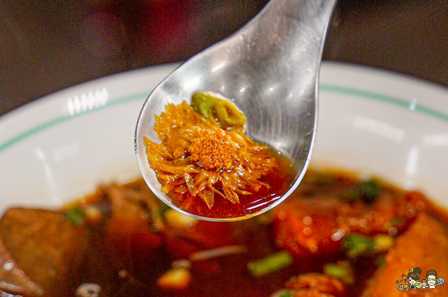 熊好呷牛肉麵 楠梓 牛肉麵 麵 聚餐 好吃 必吃 牛肉 魯味 獨家 獨門 紅燒 好停車