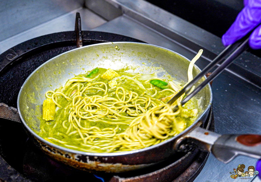 Pasta Now鬧義麵 勝利店｜義大利麵燉飯專賣 東區必吃 平價美食 超人氣餐廳｜台南推薦美食 聚餐首選 成大商圈美食