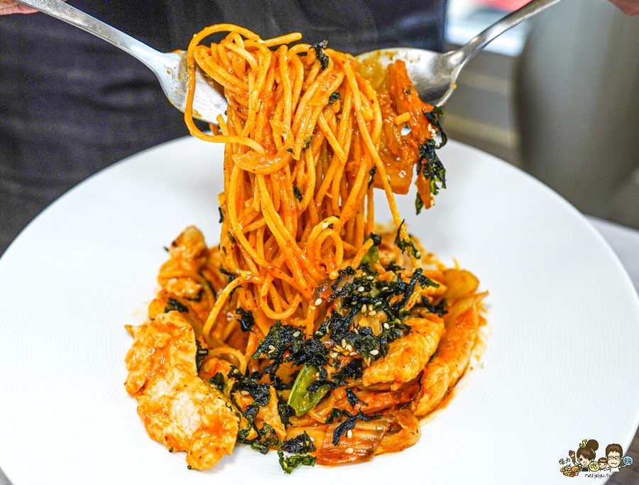 Pasta Now鬧義麵 勝利店｜義大利麵燉飯專賣 東區必吃 平價美食 超人氣餐廳｜台南推薦美食 聚餐首選 成大商圈美食