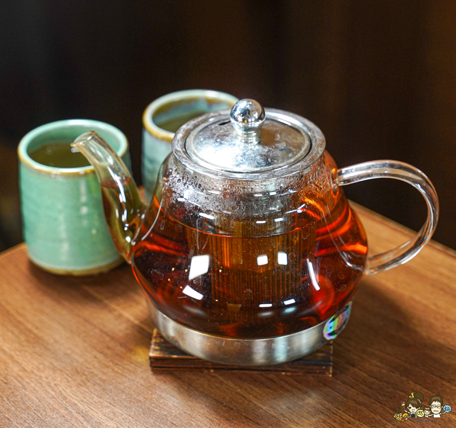 金貴食堂 定食 套餐 個人 台菜 中式 開胃 下飯 好吃 河堤社區 聚餐 聚會 家庭用餐