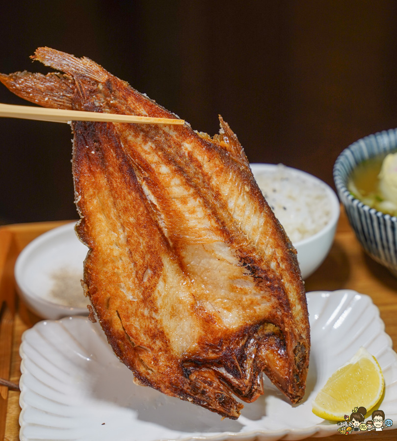 金貴食堂 定食 套餐 個人 台菜 中式 開胃 下飯 好吃 河堤社區 聚餐 聚會 家庭用餐