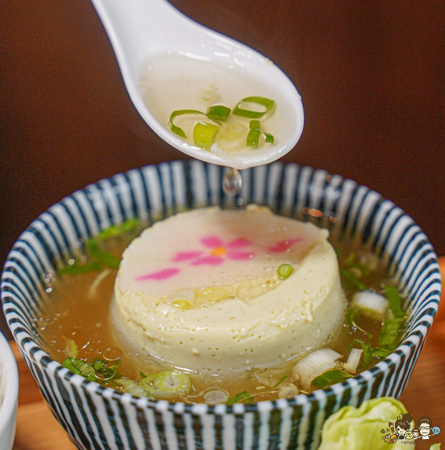 金貴食堂 定食 套餐 個人 台菜 中式 開胃 下飯 好吃 河堤社區 聚餐 聚會 家庭用餐