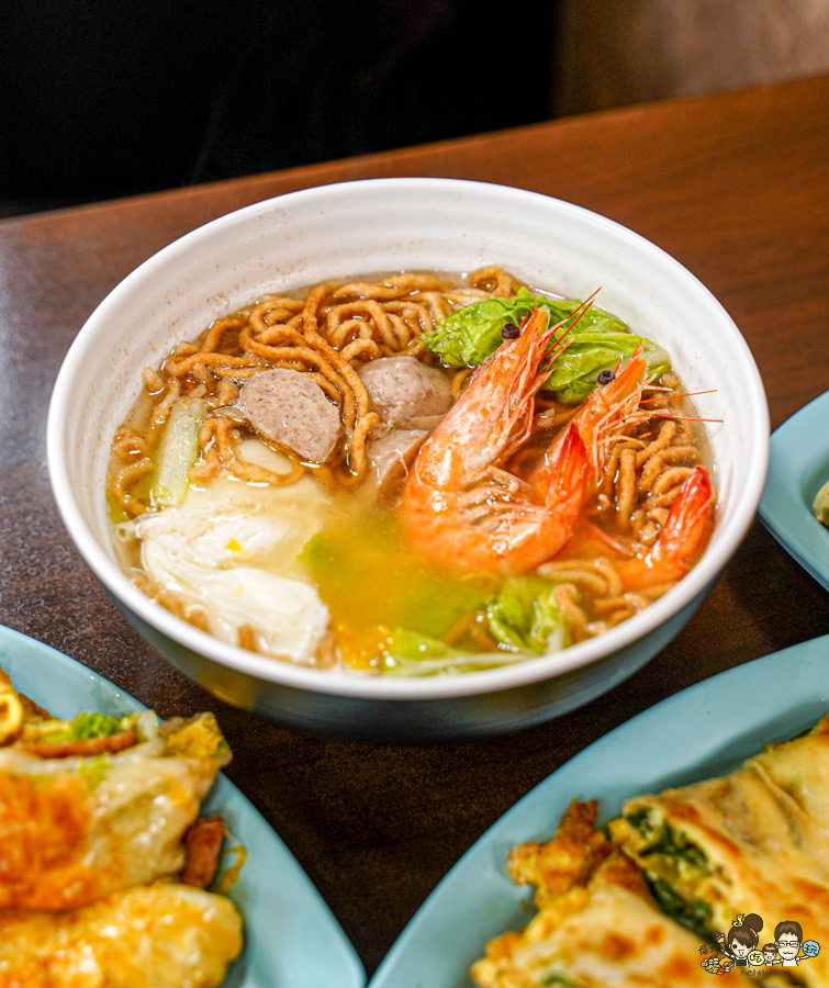 早頓加蛋 蛋餅 黃金蛋餅 粉漿蛋餅 麵糊蛋餅 脆皮蛋餅 包子饅頭 鍋燒意麵 鐵板麵 好吃 平價早餐 