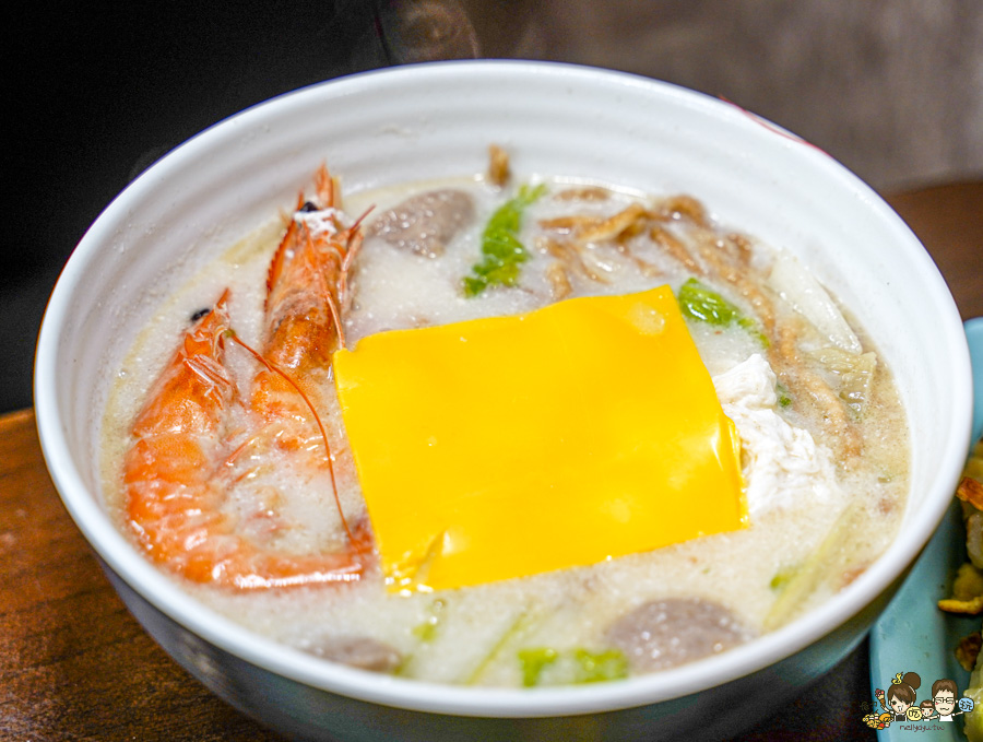 早頓加蛋 蛋餅 黃金蛋餅 粉漿蛋餅 麵糊蛋餅 脆皮蛋餅 包子饅頭 鍋燒意麵 鐵板麵 好吃 平價早餐 