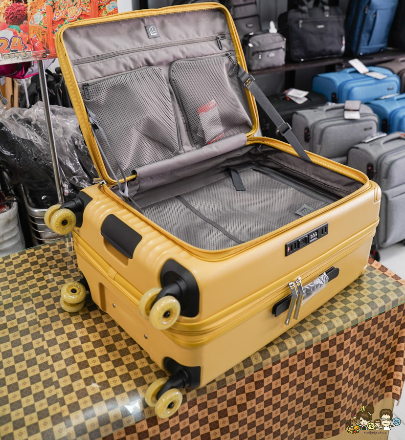 台南行李箱 安南 必買 好逛好買好便宜 休閒 旅遊 行李箱 禾雅 萬國